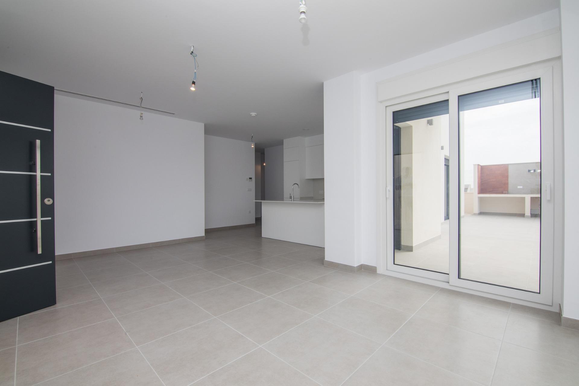 Villa obra nueva en Polop con piscina y solárium | 3 hab