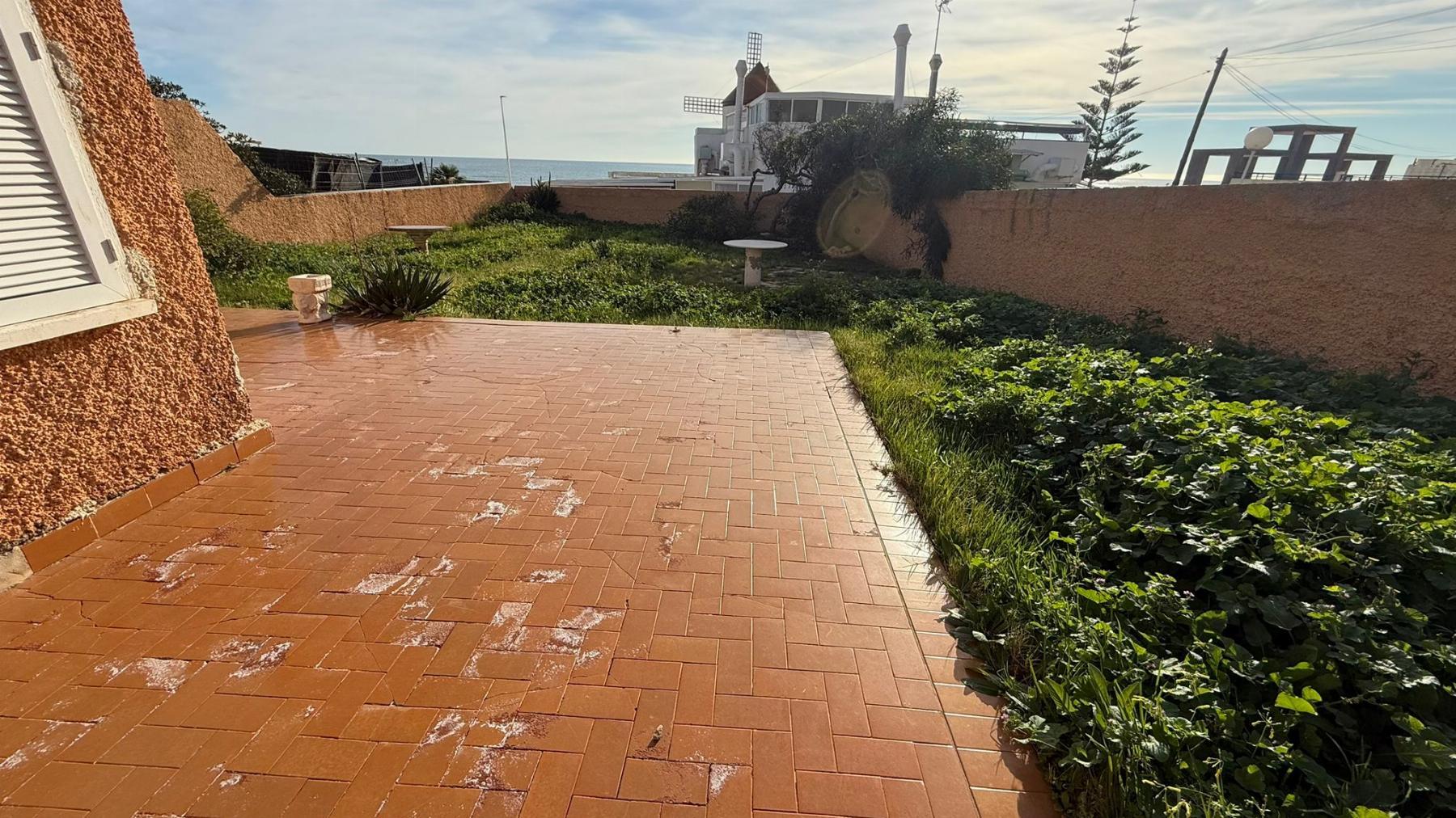 Chalet Esquinero Frente al Mar en La Mata, Torrevieja — 4 Dorm