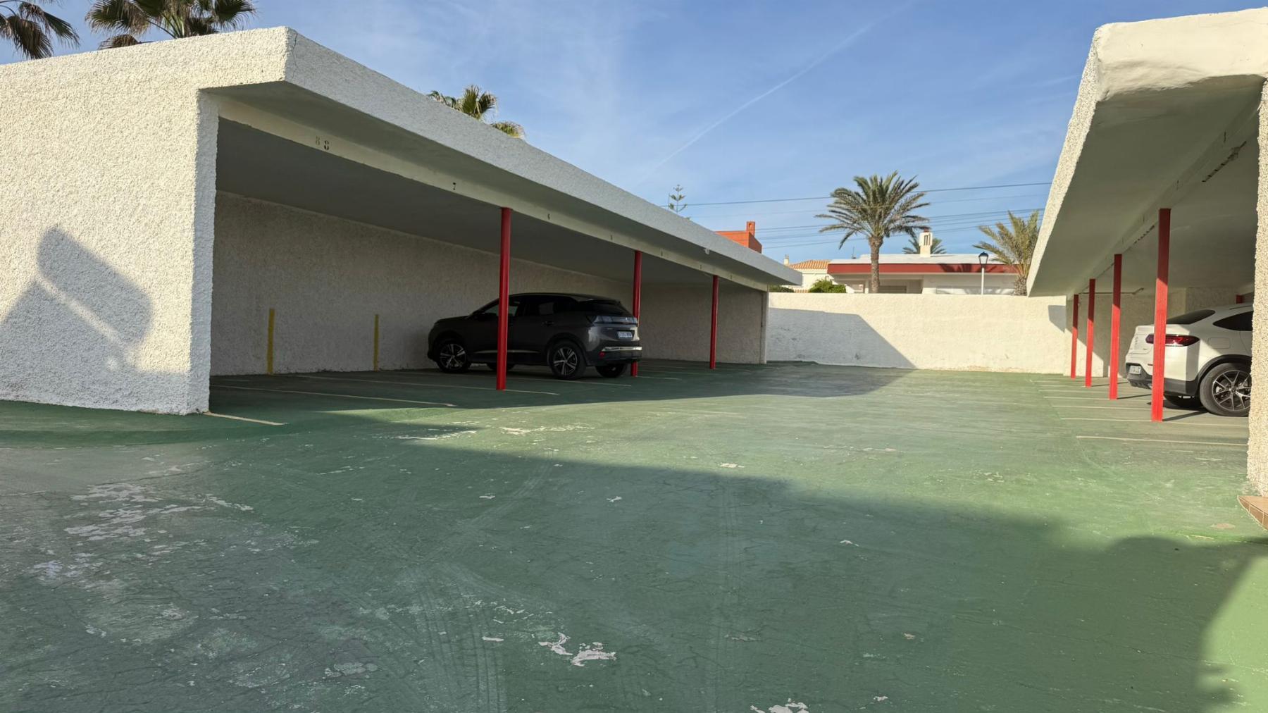 Chalet Esquinero Frente al Mar en La Mata, Torrevieja — 4 Dorm