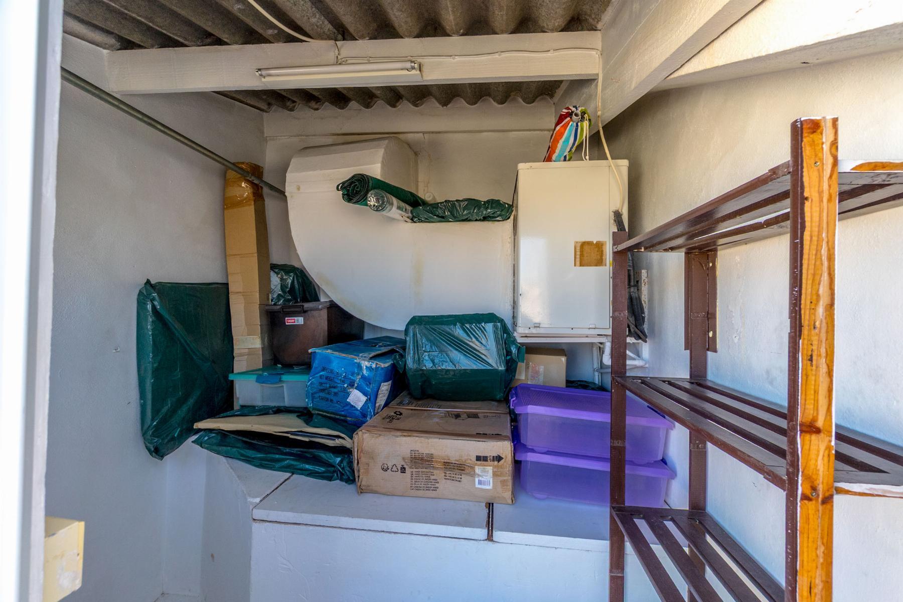Apartamento Céntrico Torrevieja: 3 Dorm, Terraza, Garaje, Trastero - 150m Puerto