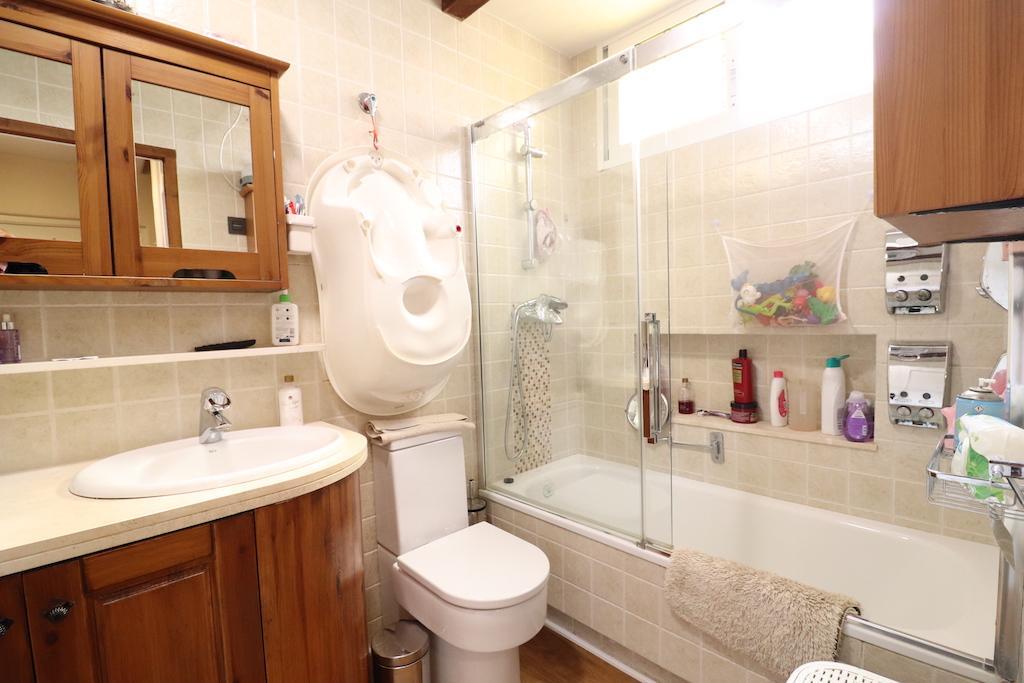 Chalet con piscina privada en Lomas de Don Juan | 3 hab | 469.000€