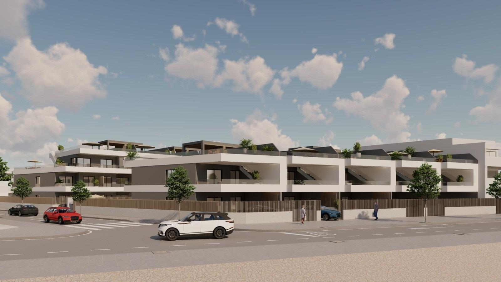 Obra Nueva en Pilar de la Horadada: Chalet con Piscina Privada — 3 Dorm