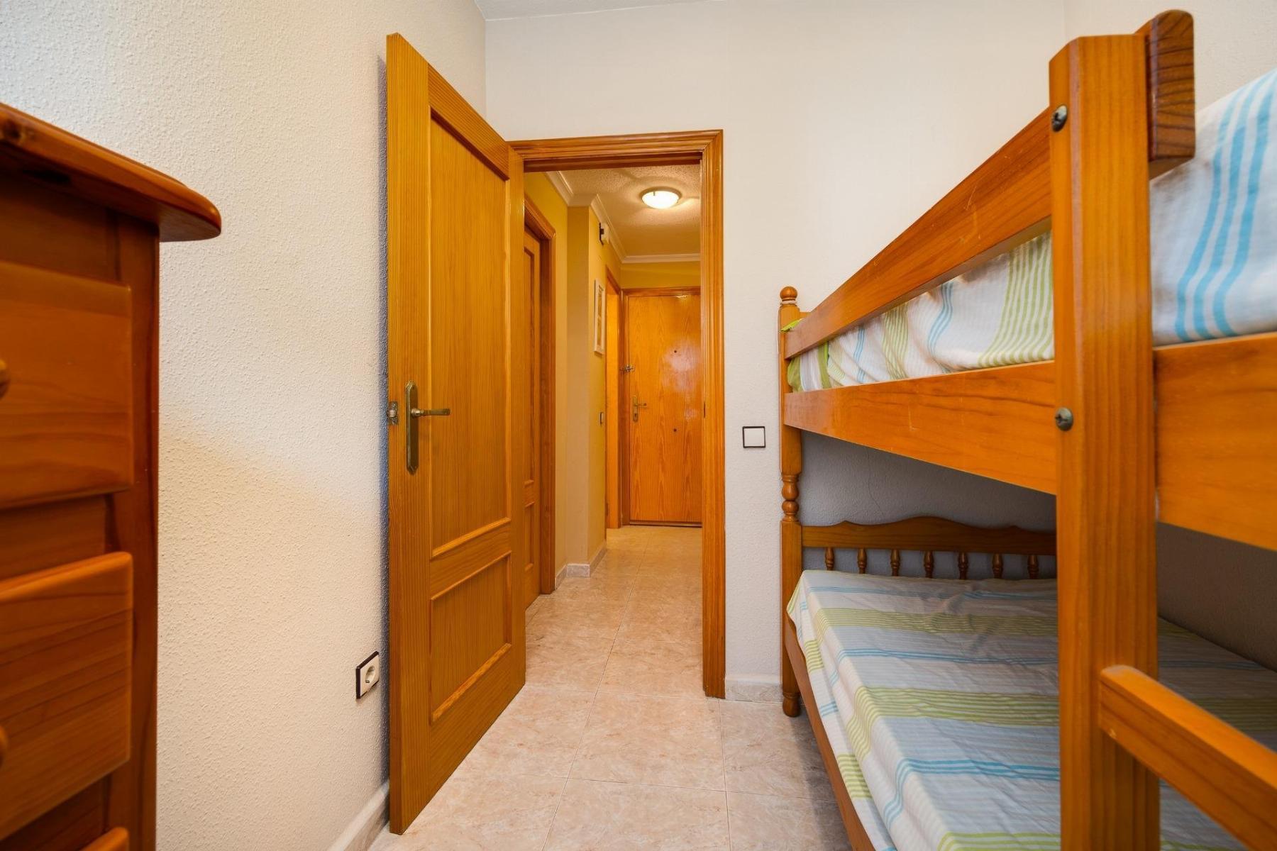 Apartamento en Primera Línea con Vistas al Mar en Acequión, Torrevieja