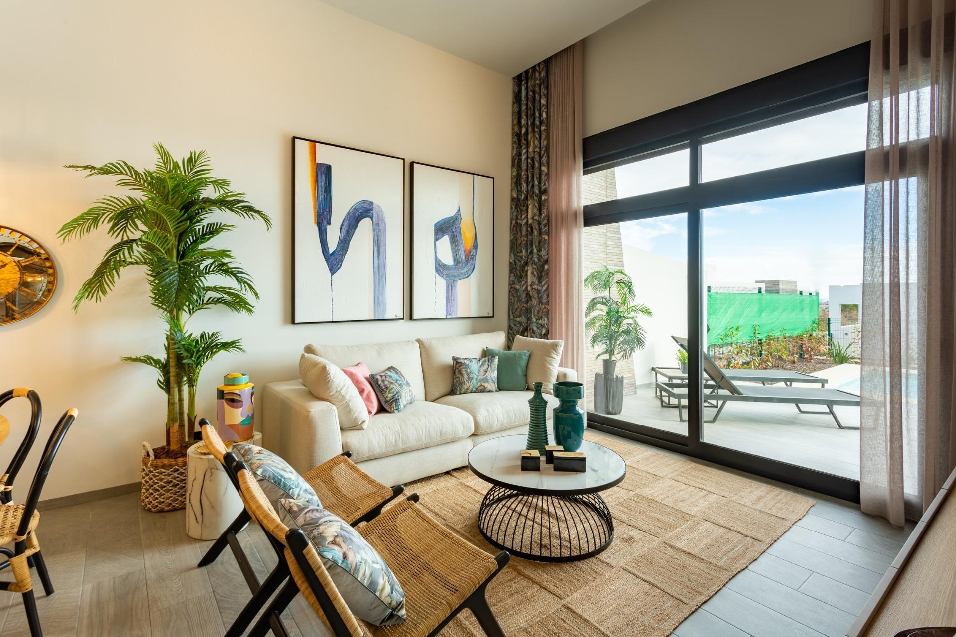 Villa obra nueva con piscina en Algorfa - 3 dorm