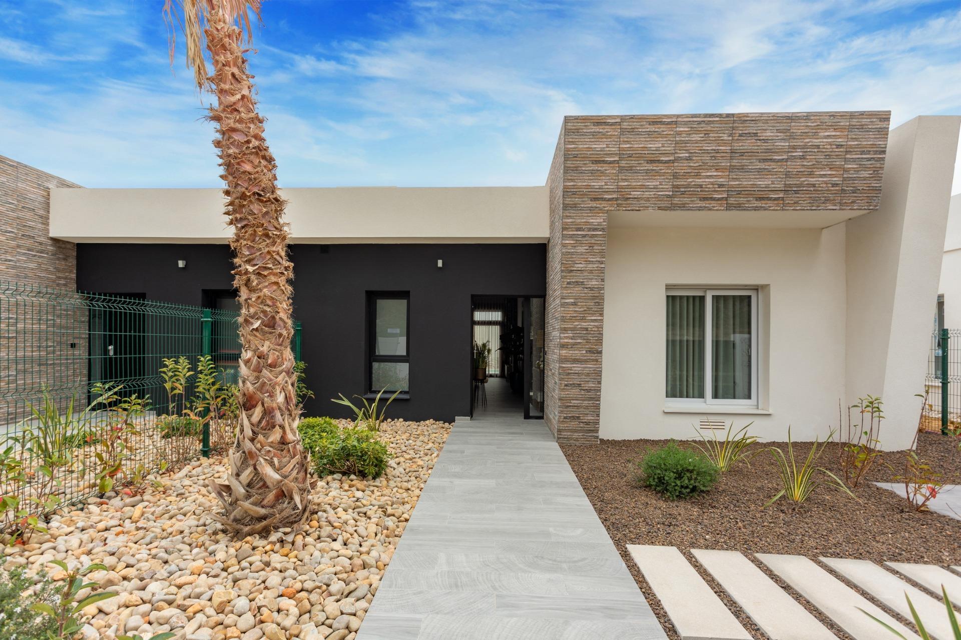 Villa obra nueva con piscina en Algorfa - 3 dorm
