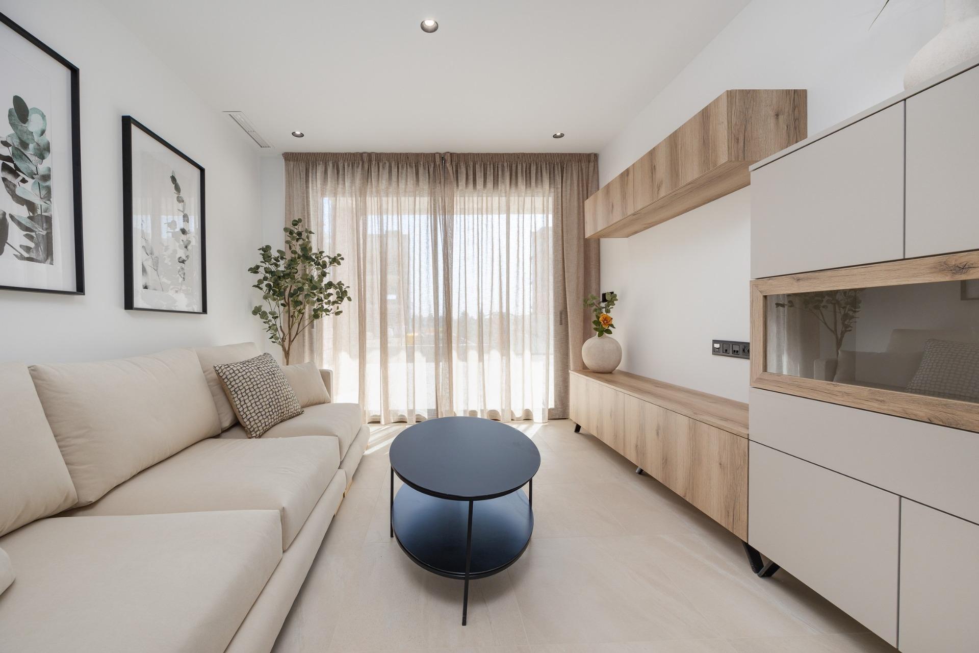 Ático Obra Nueva en Los Alcázares con Piscina Privada — 2 Dorm.