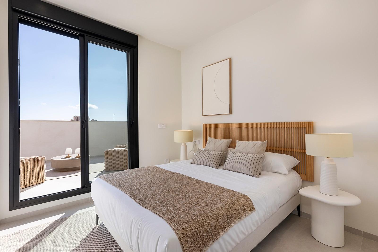 Villa obra nueva con piscina en Los Alcázares — 3 dorm, 115 m², 195 m² parcela
