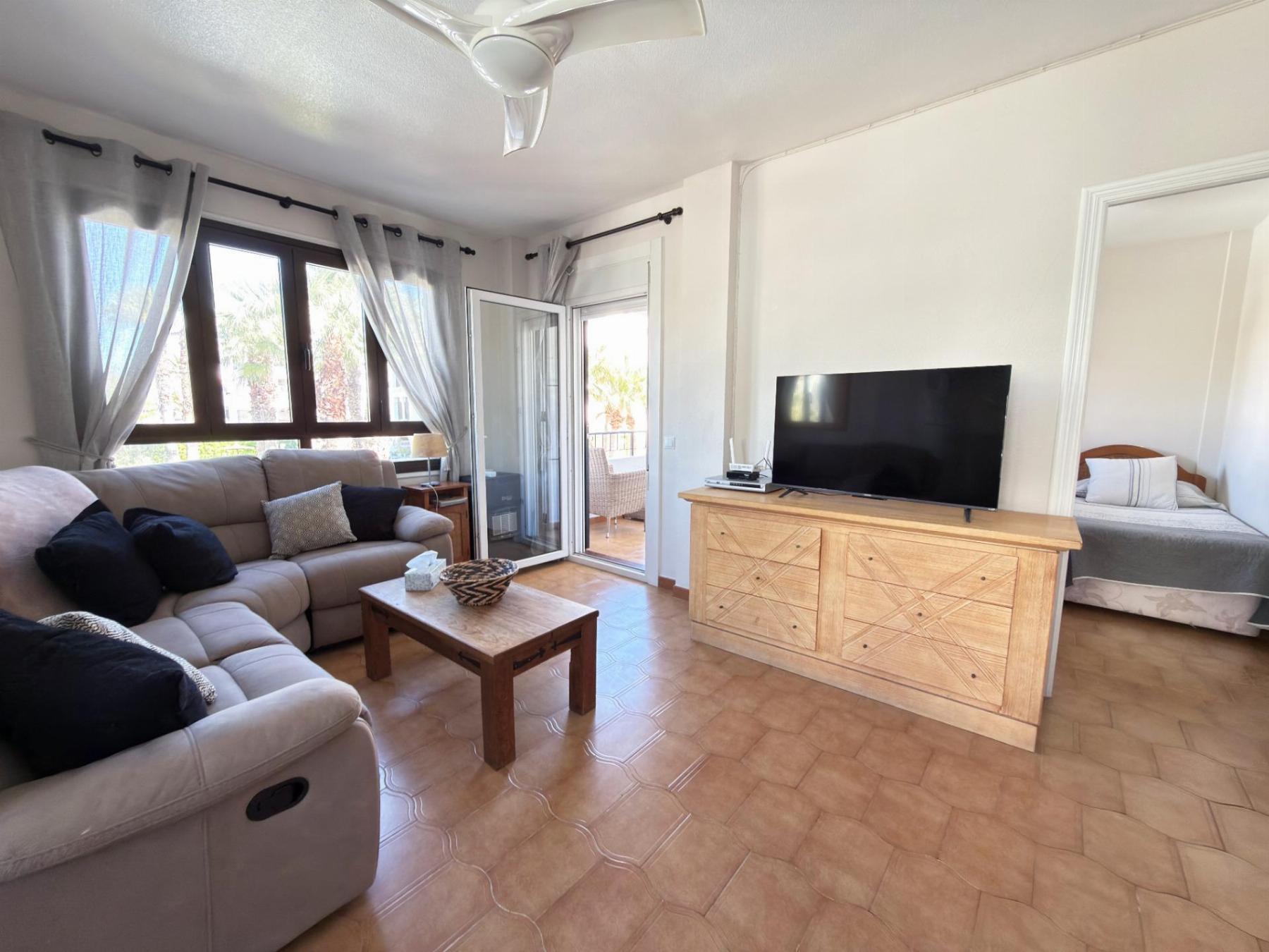 Apartamento 2 Dorm. Villamartín - Vistas Piscina y Golf | 159.900€