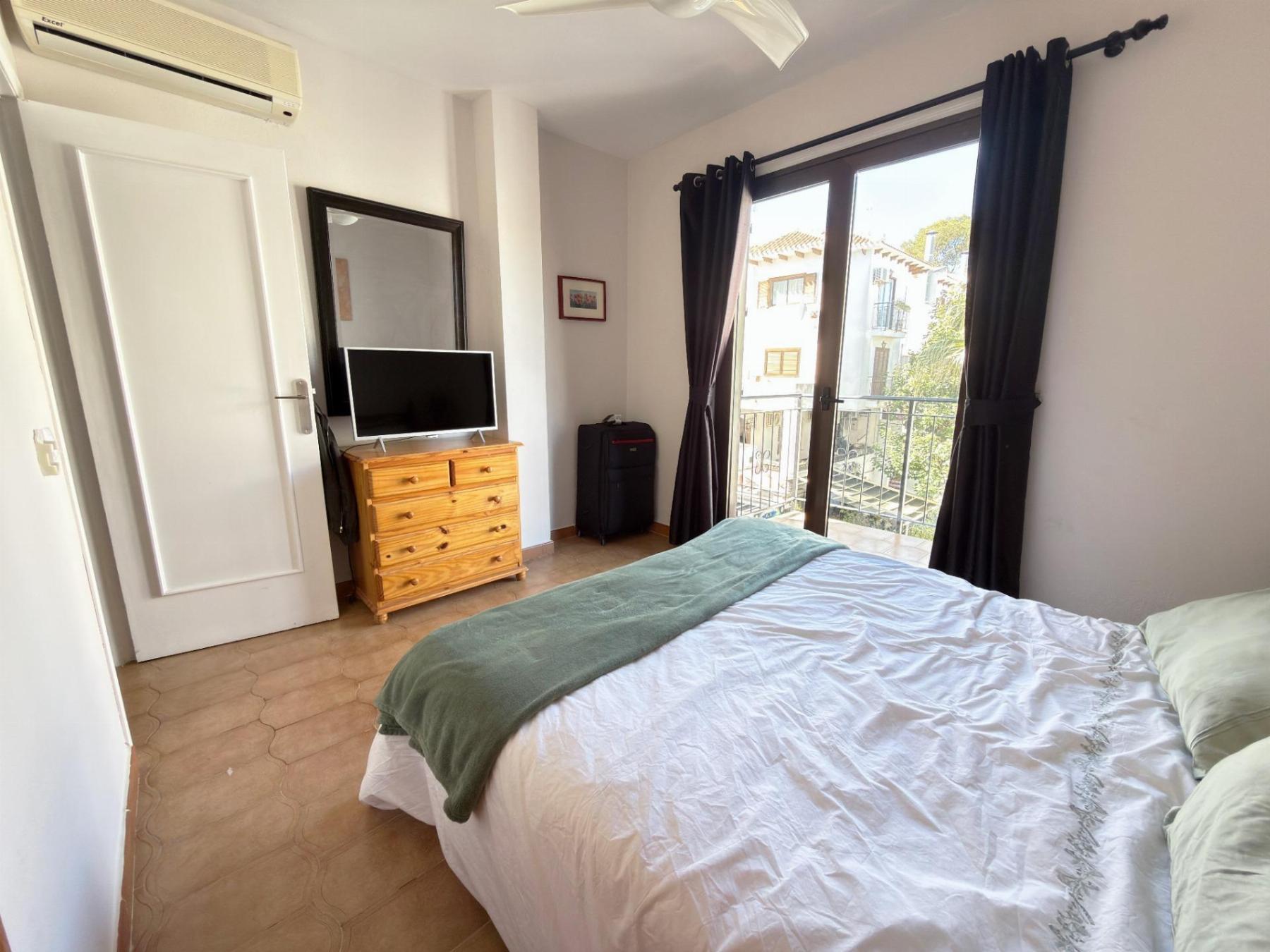 Apartamento 2 Dorm. Villamartín - Vistas Piscina y Golf | 159.900€