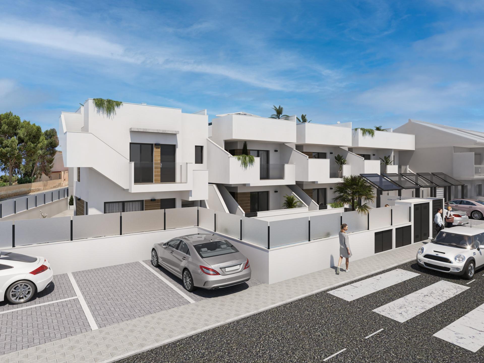 Obra Nueva San Pedro del Pinatar: Chalet con Piscina Privada