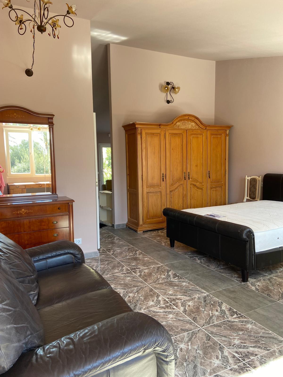 Bungalow Alto en Nueva Torrevieja — 1 Dorm. Cerca de Playa