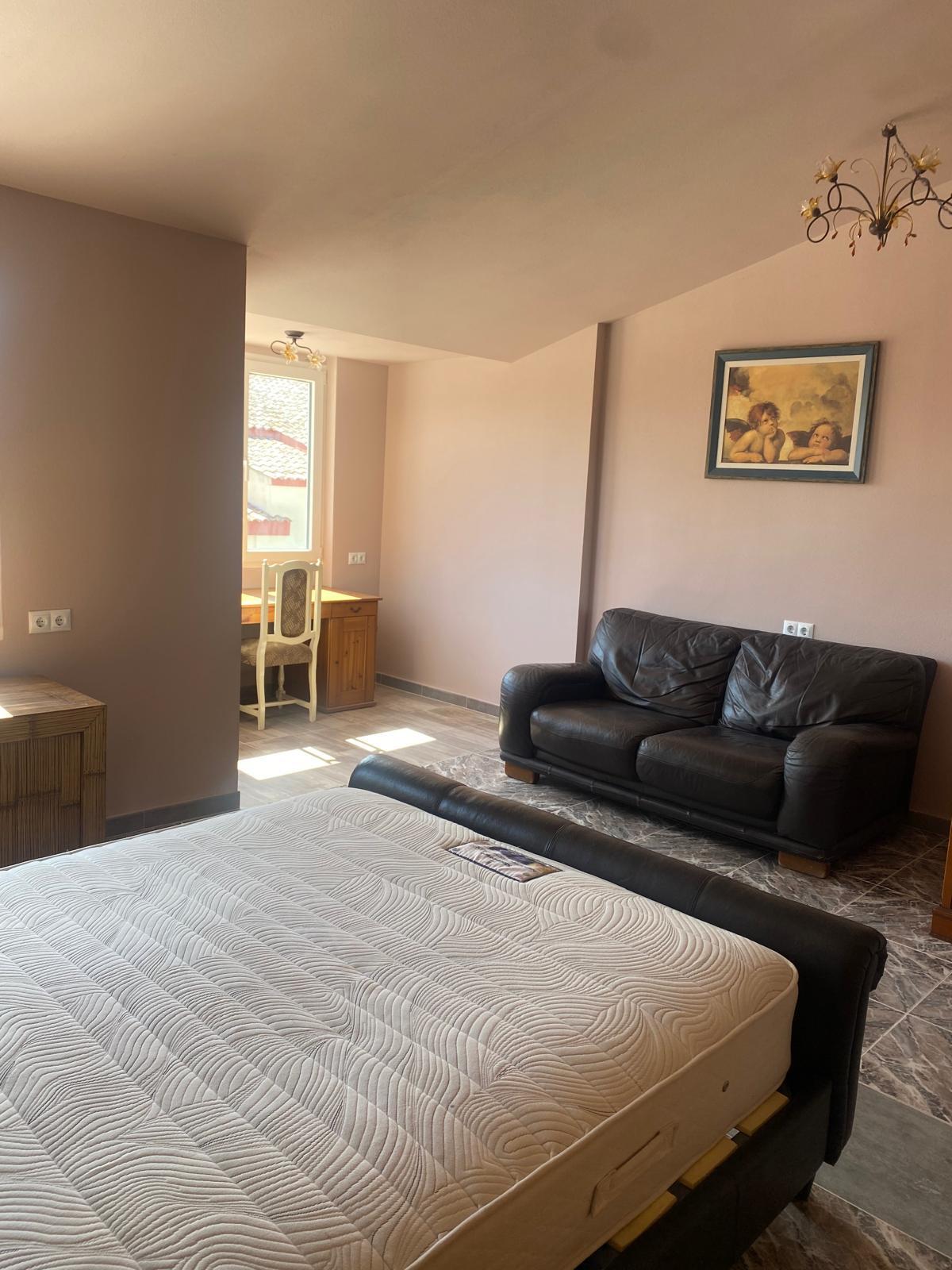 Bungalow Alto en Nueva Torrevieja — 1 Dorm. Cerca de Playa