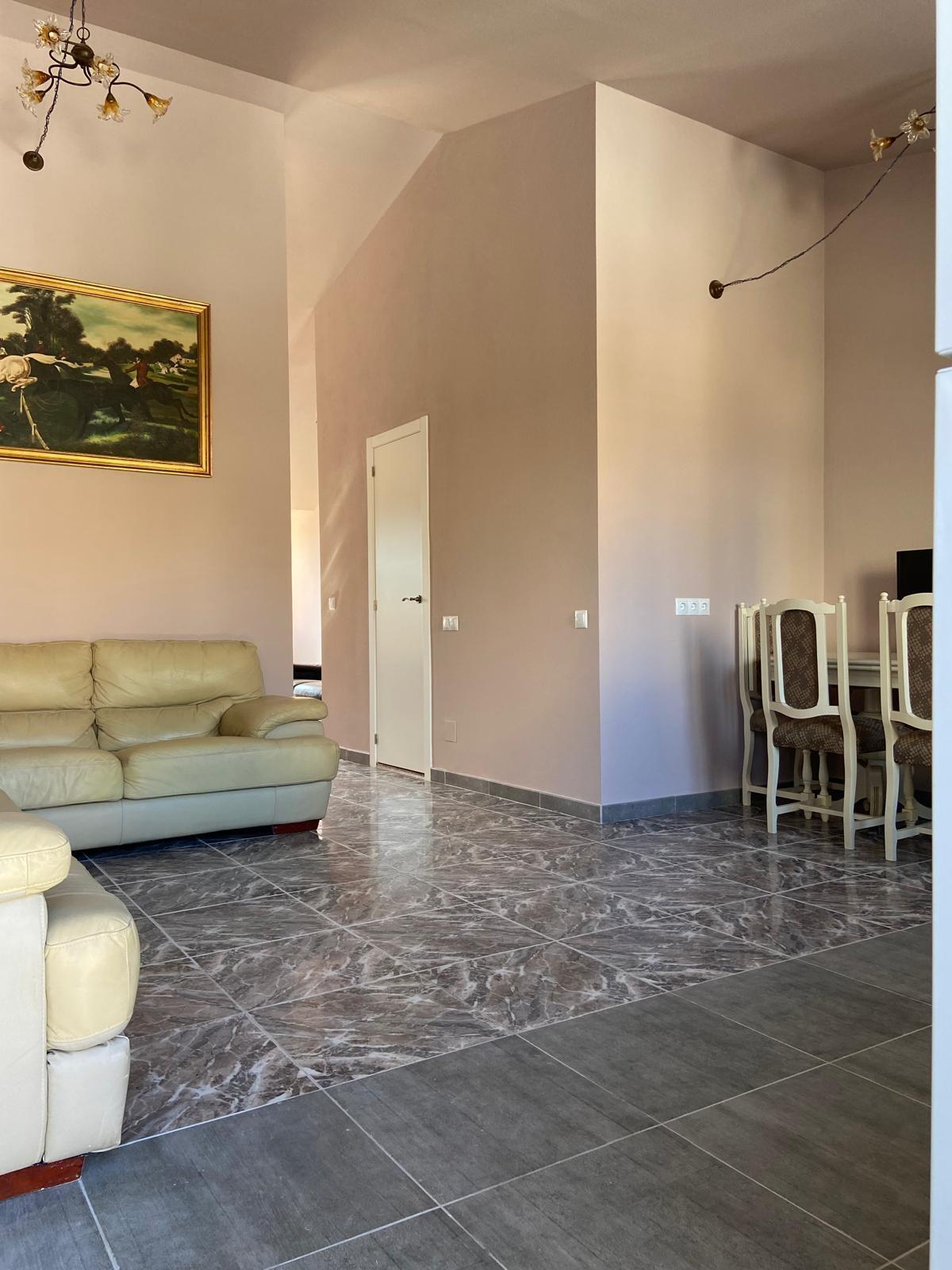 Bungalow Alto en Nueva Torrevieja — 1 Dorm. Cerca de Playa