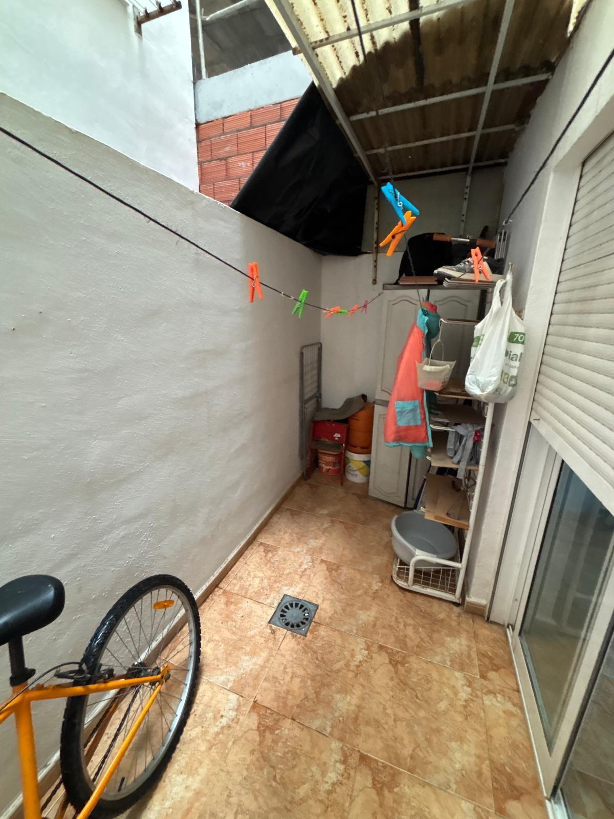 Apartamento céntrico en Acequión, Torrevieja — 2 dorm, a 5 min andando al centro