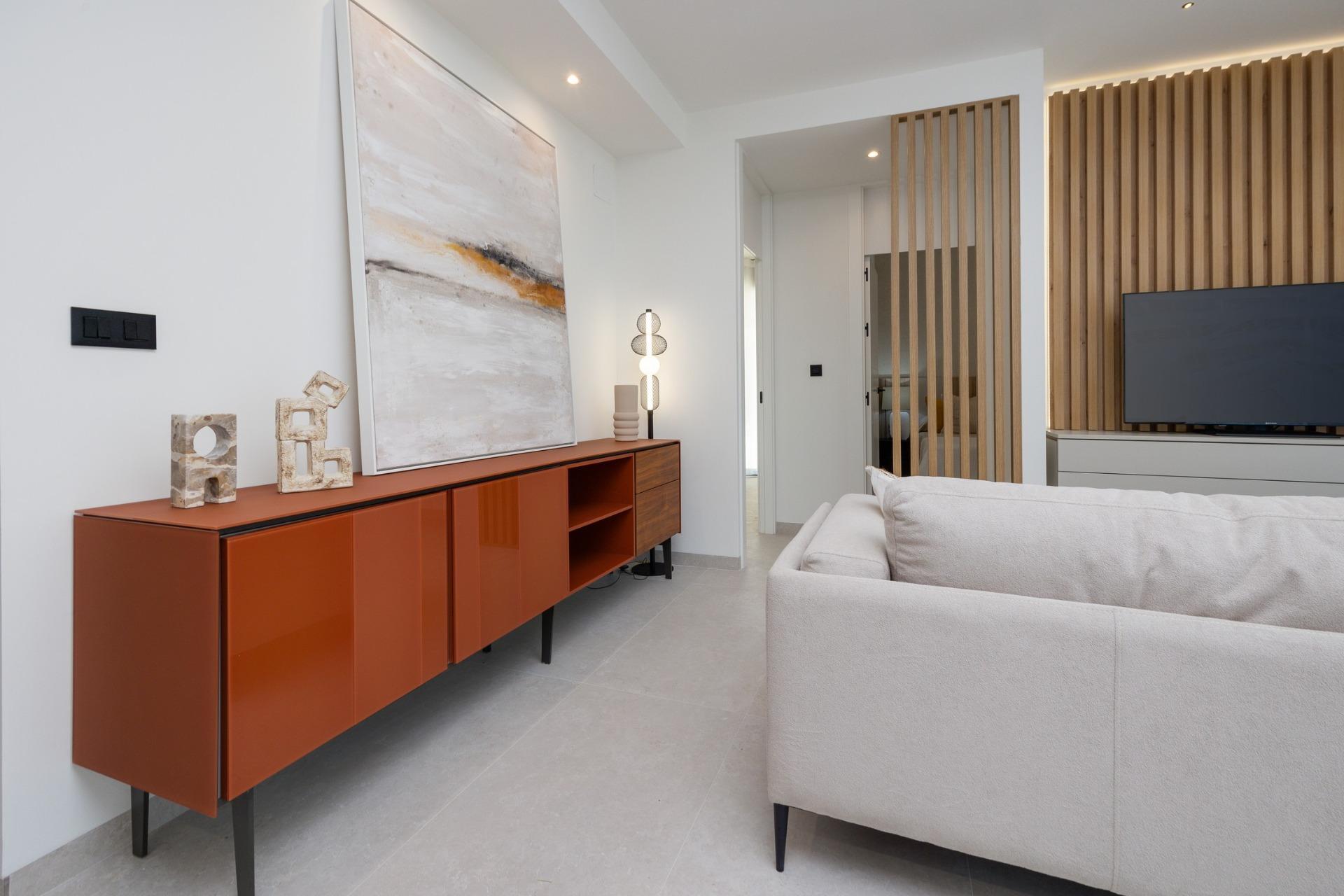 Apartamento Obra Nueva con Piscina Privada en Guardamar del Segura — 2 Dorm.