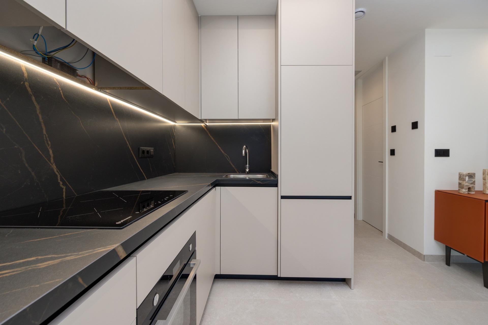 Apartamento Obra Nueva con Piscina Privada en Guardamar del Segura — 2 Dorm.