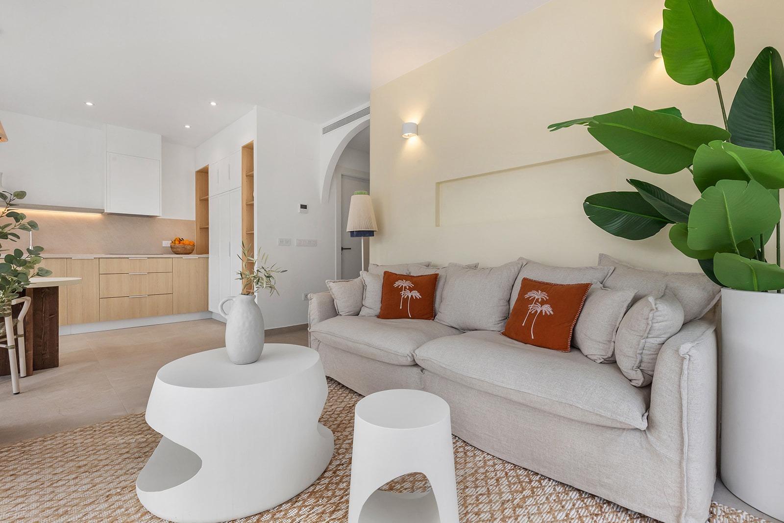 Apartamento Obra Nueva con Piscina Privada en Los Alcázares — 3 Dorm.