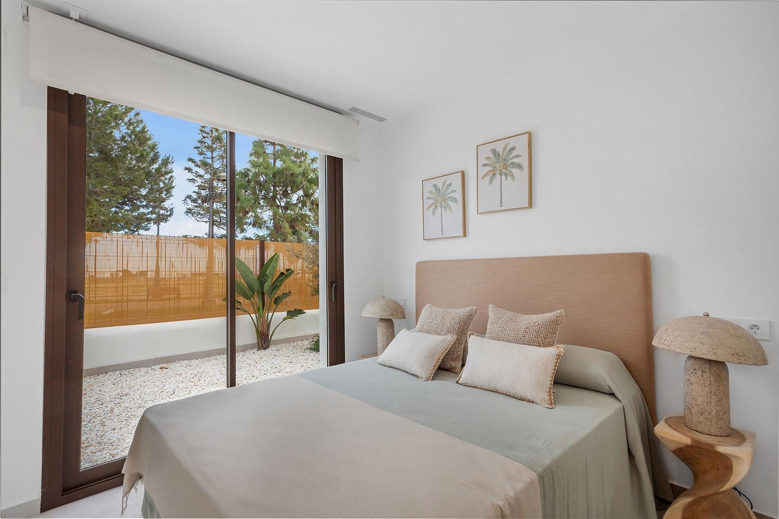 Apartamento Obra Nueva con Piscina Privada en Los Alcázares — 3 Dorm.
