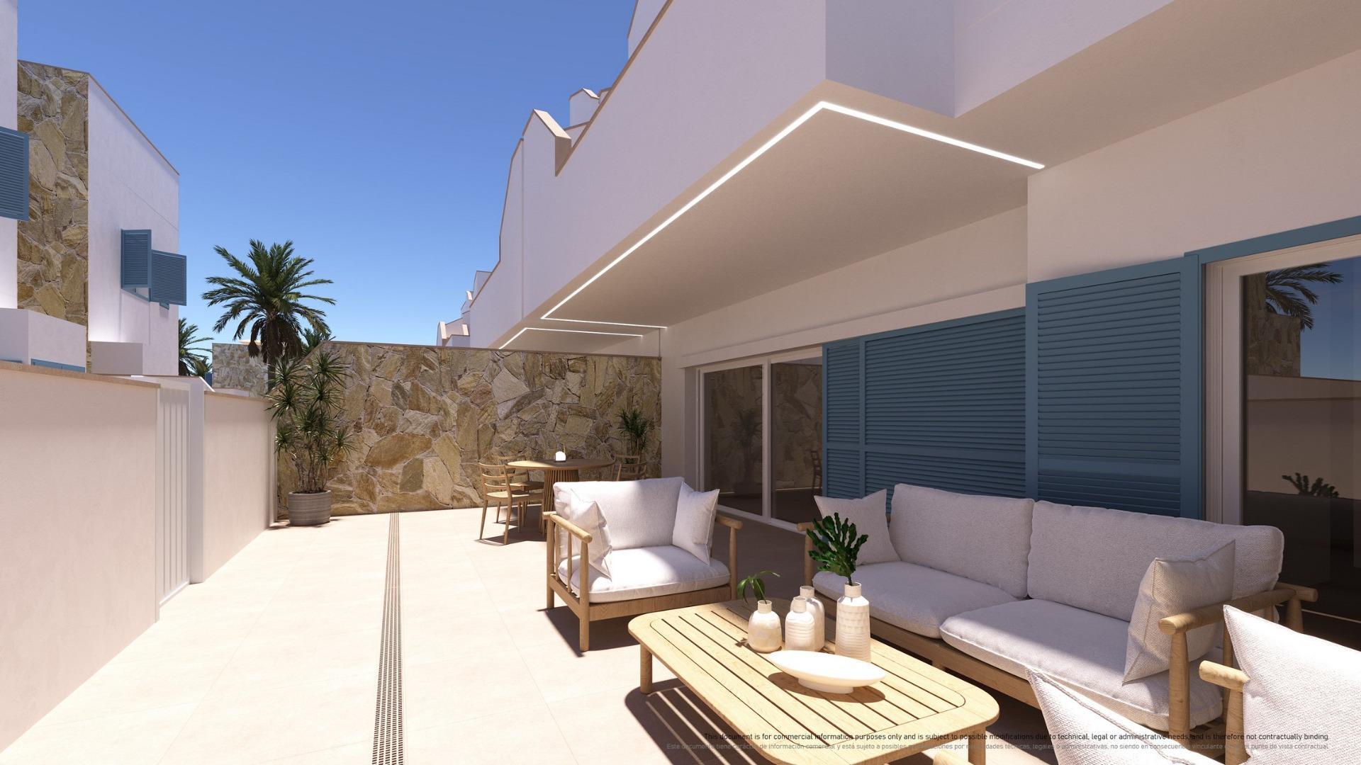 Chalet obra nueva en Pilar de La Horadada con piscina privada
