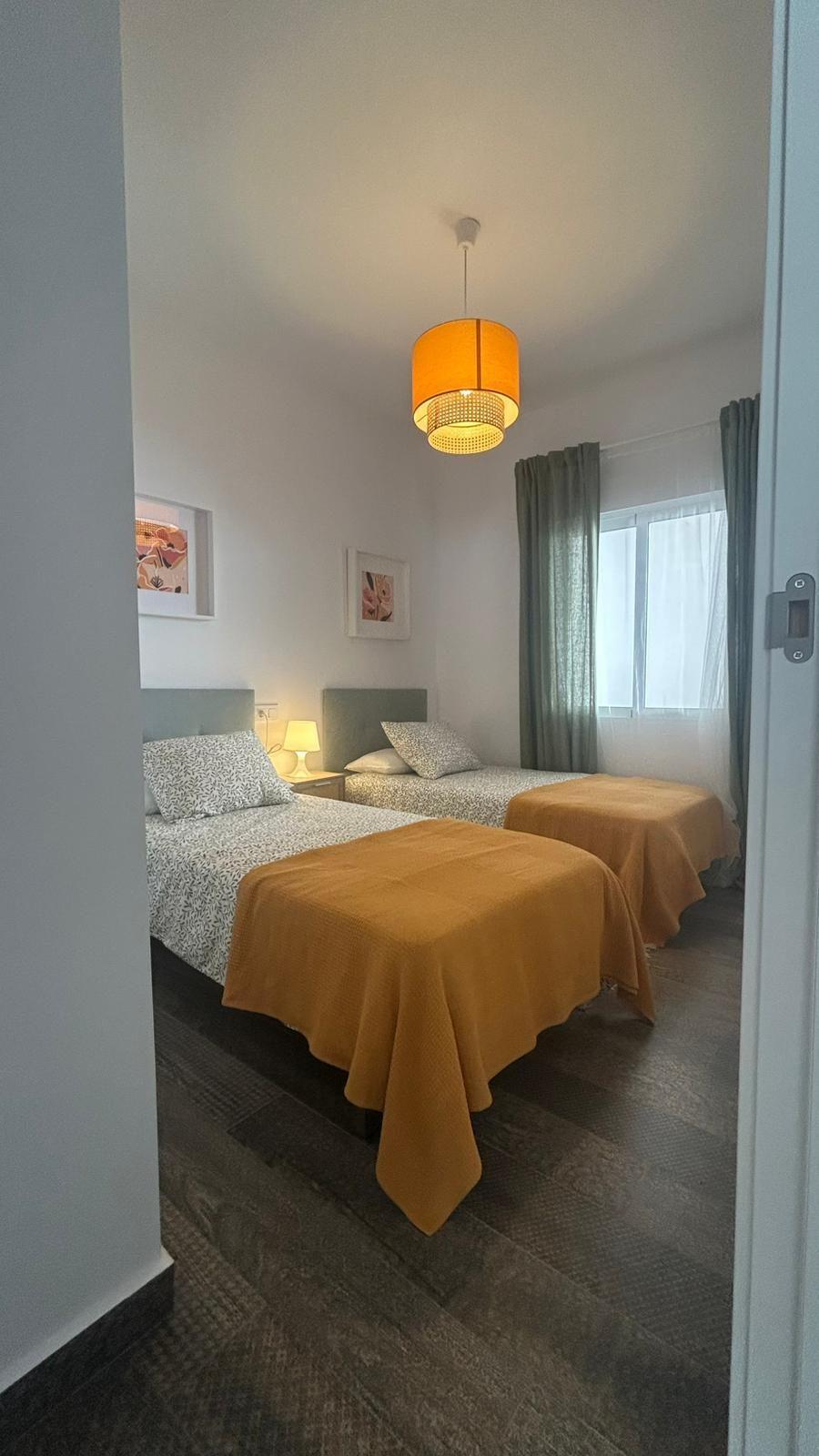 Chalet reformado con piscina privada en San Javier, Murcia — 3 dorm
