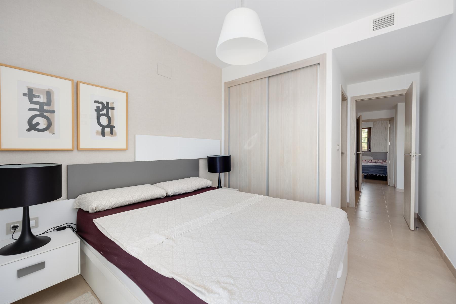 Apartamento con vistas al mar y terraza de 15m² en Lomas de Cabo Roig
