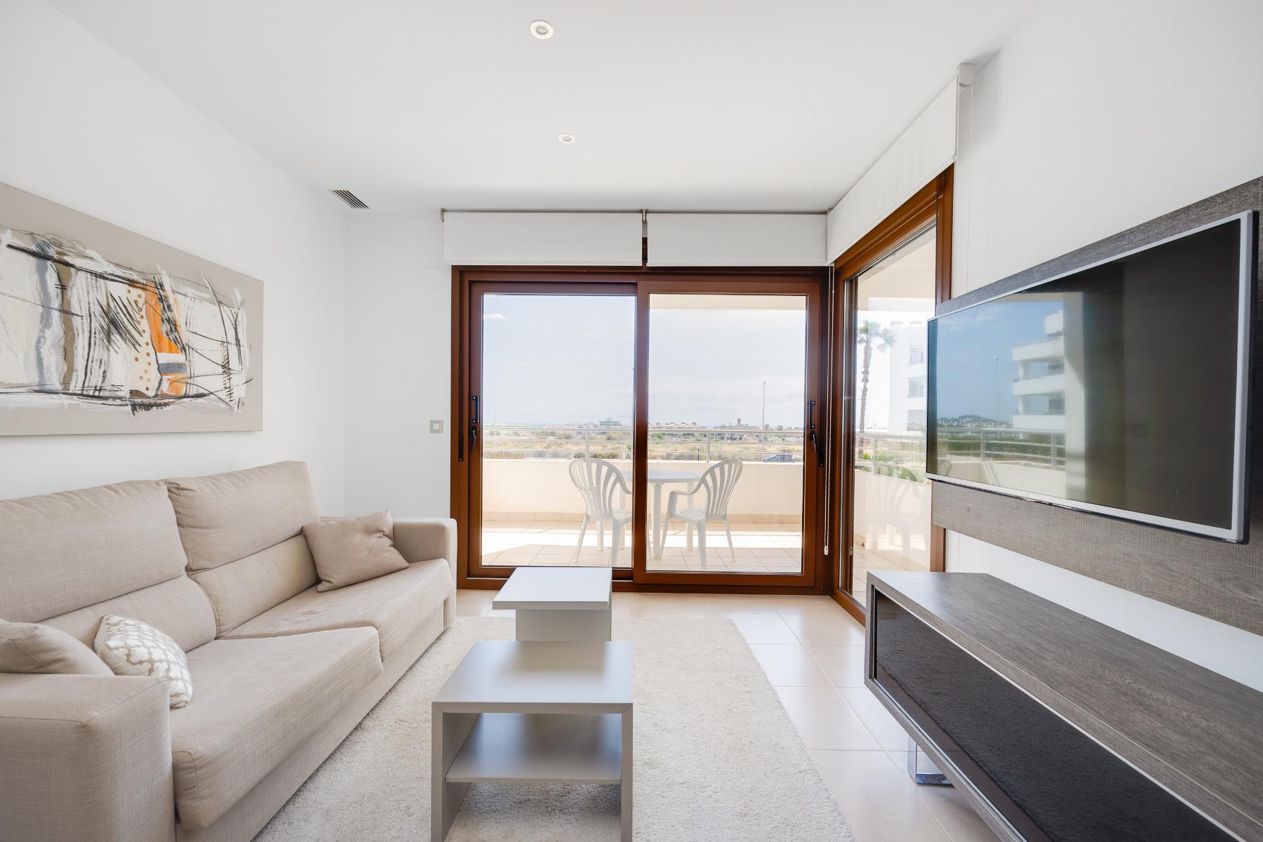 Apartamento con vistas al mar y terraza de 15m² en Lomas de Cabo Roig