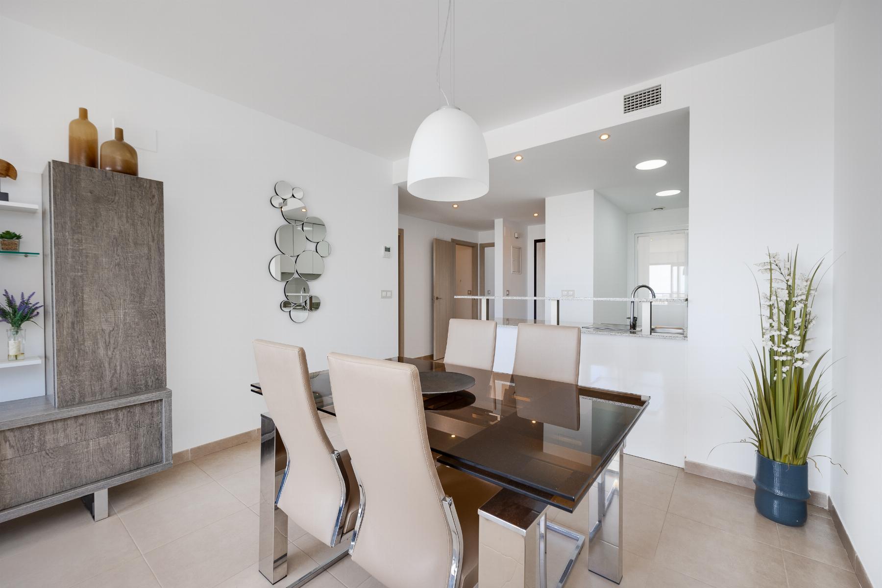 Apartamento con vistas al mar y terraza de 15m² en Lomas de Cabo Roig