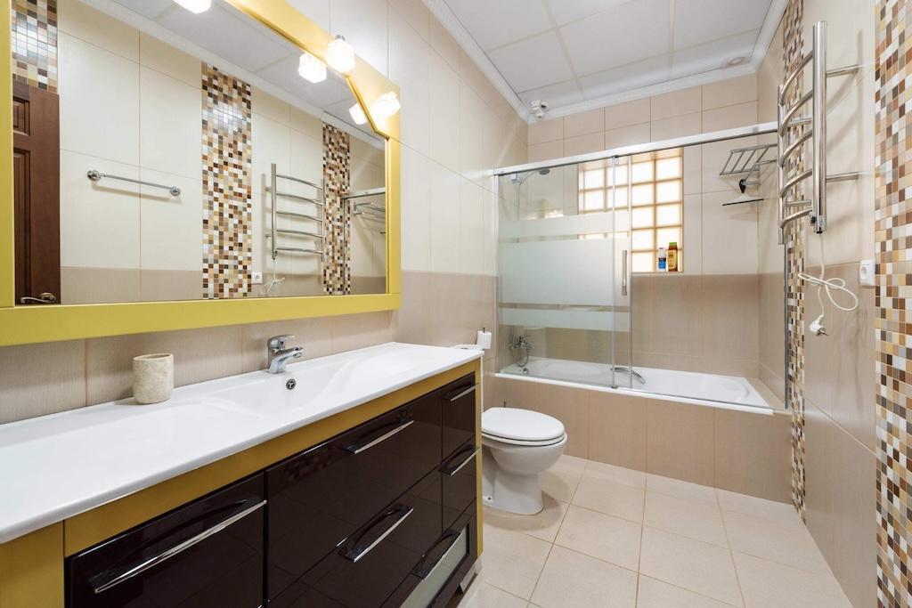 Villa exclusiva en Campoamor: 300m de la playa, piscina infinita y 900m² parcela