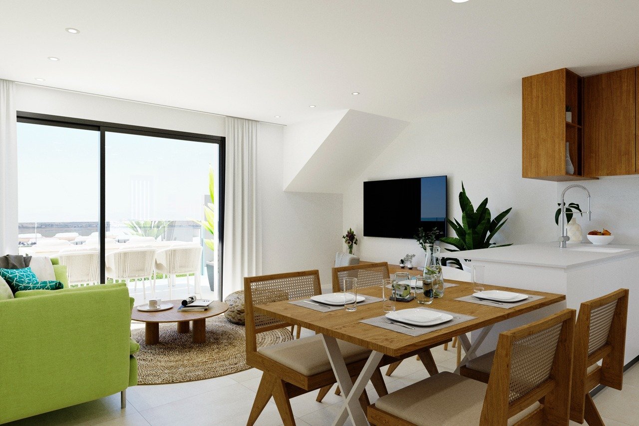 Chalet de diseño con piscina privada y solárium en Los Balcones — Obra nueva