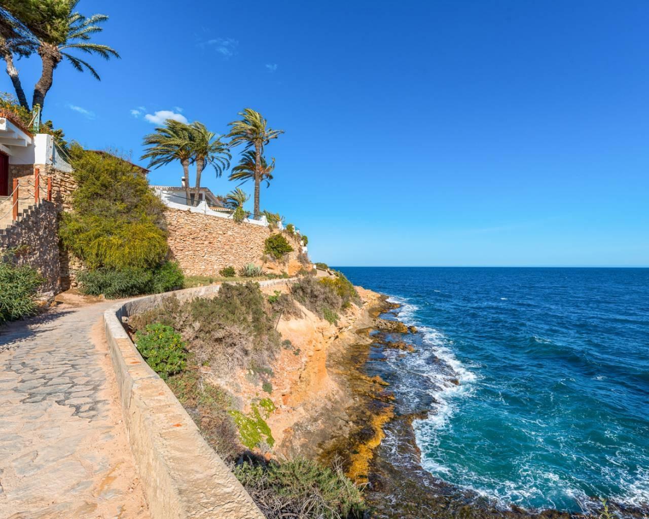 Apartamento con vistas al mar en Aguamarina, Orihuela Costa – 50m de la playa