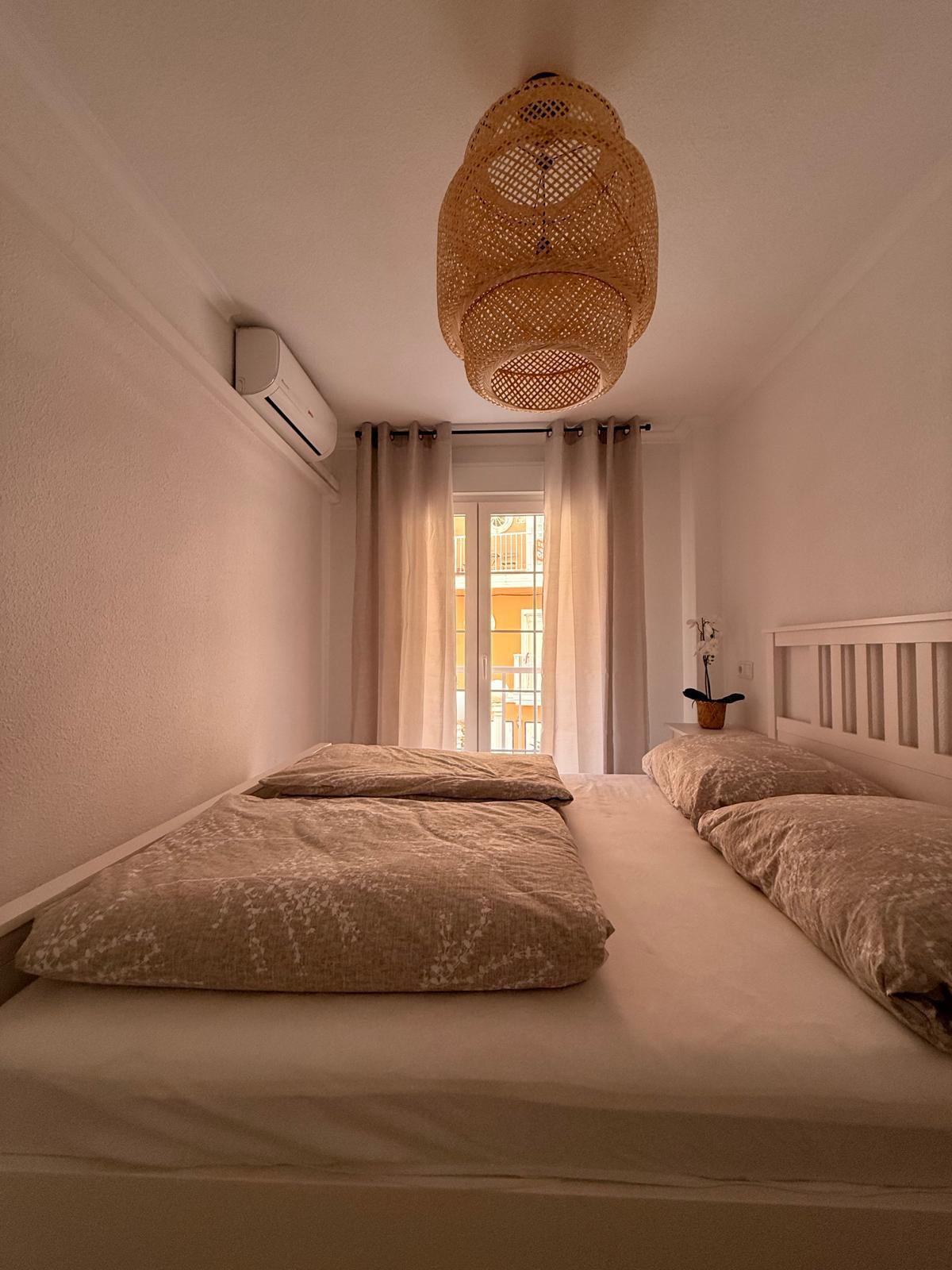 Dúplex reformado en La Mata con piscina y terraza — 2 dorm. a pasos del mar