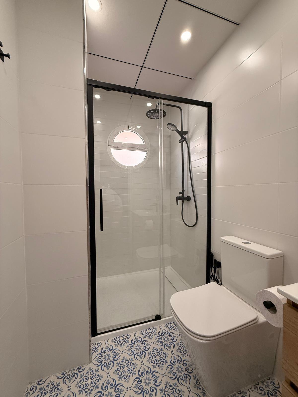 Dúplex reformado en La Mata con piscina y terraza — 2 dorm. a pasos del mar
