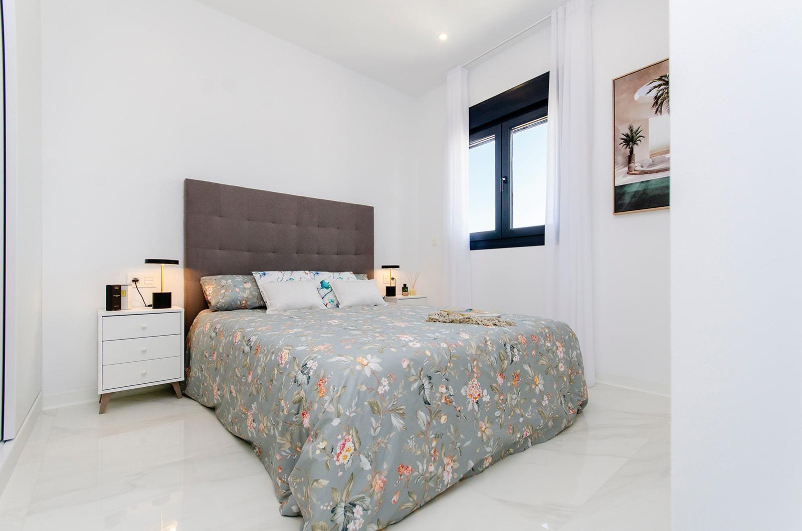 Villa de Obra Nueva con Piscina Privada en Vistabella Golf — 3 Dormitorios
