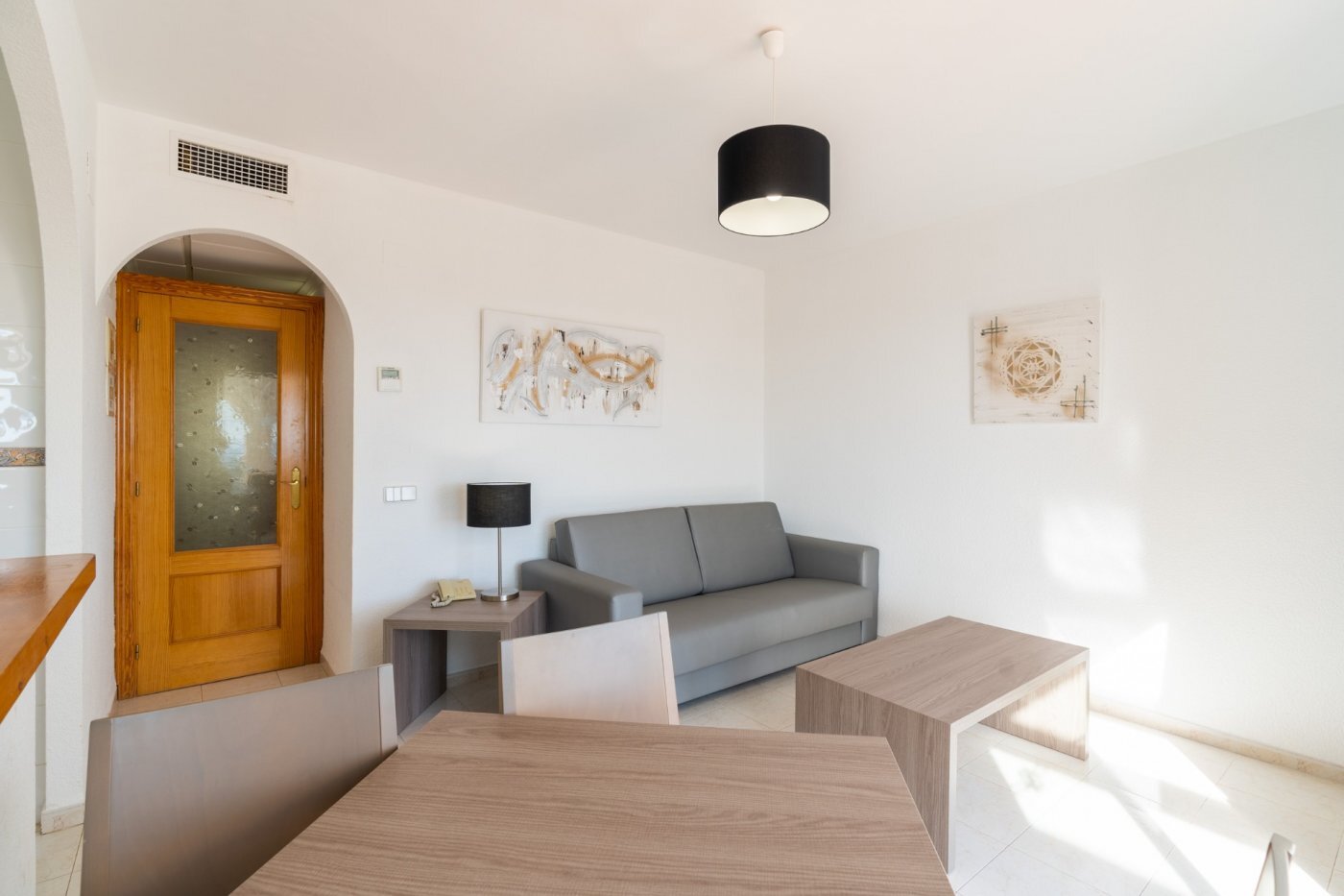 Chalet de obra nueva con piscina privada en Calpe — 1 dormitorio y confort