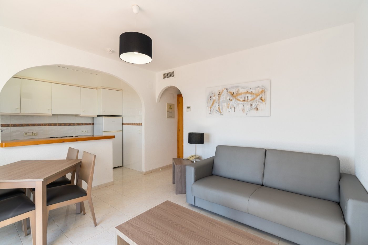 Chalet de obra nueva con piscina privada en Calpe — 1 dormitorio y confort
