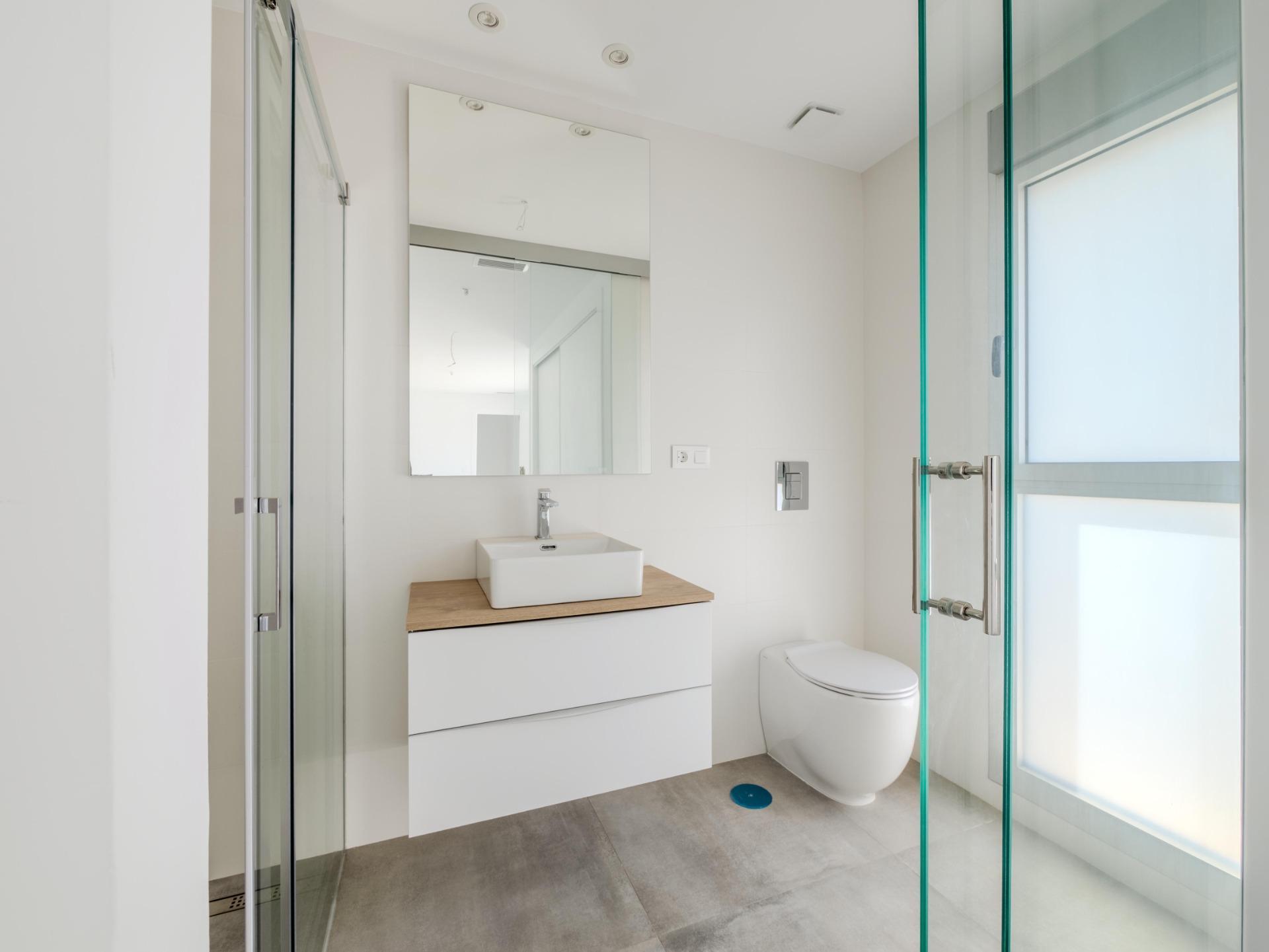Villa de diseño con vistas al golf y piscina privada en Algorfa — 4 dorm.