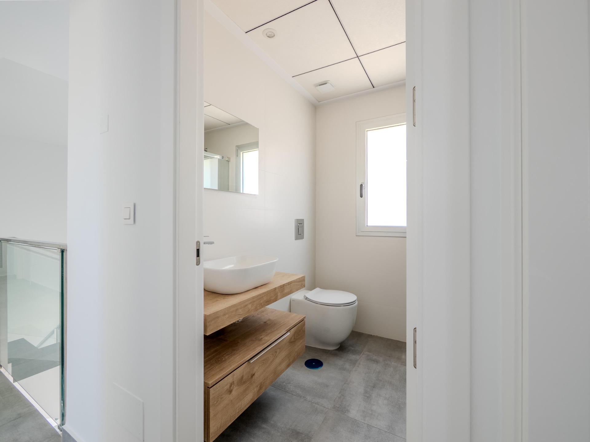 Villa de diseño con vistas al golf y piscina privada en Algorfa — 4 dorm.