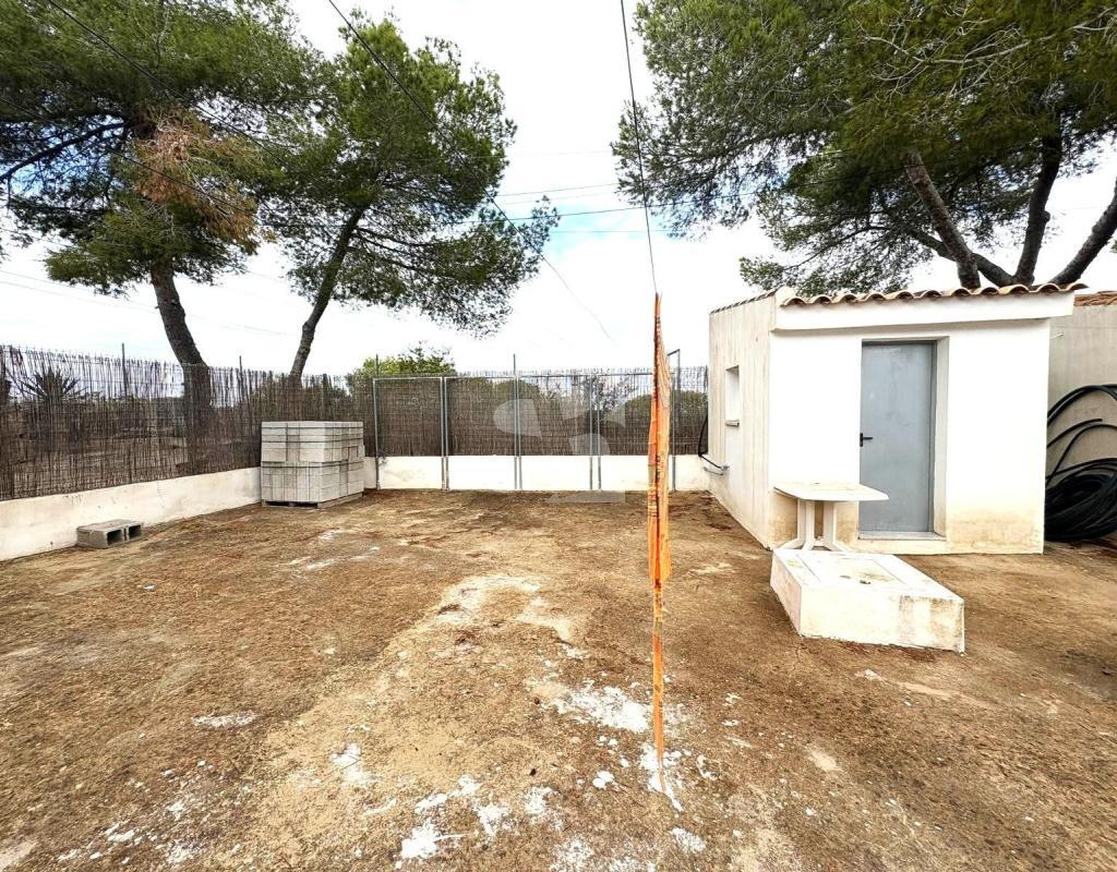 Bungalow con 4 piscinas junto al Golf de Villamartín en Blue Hills