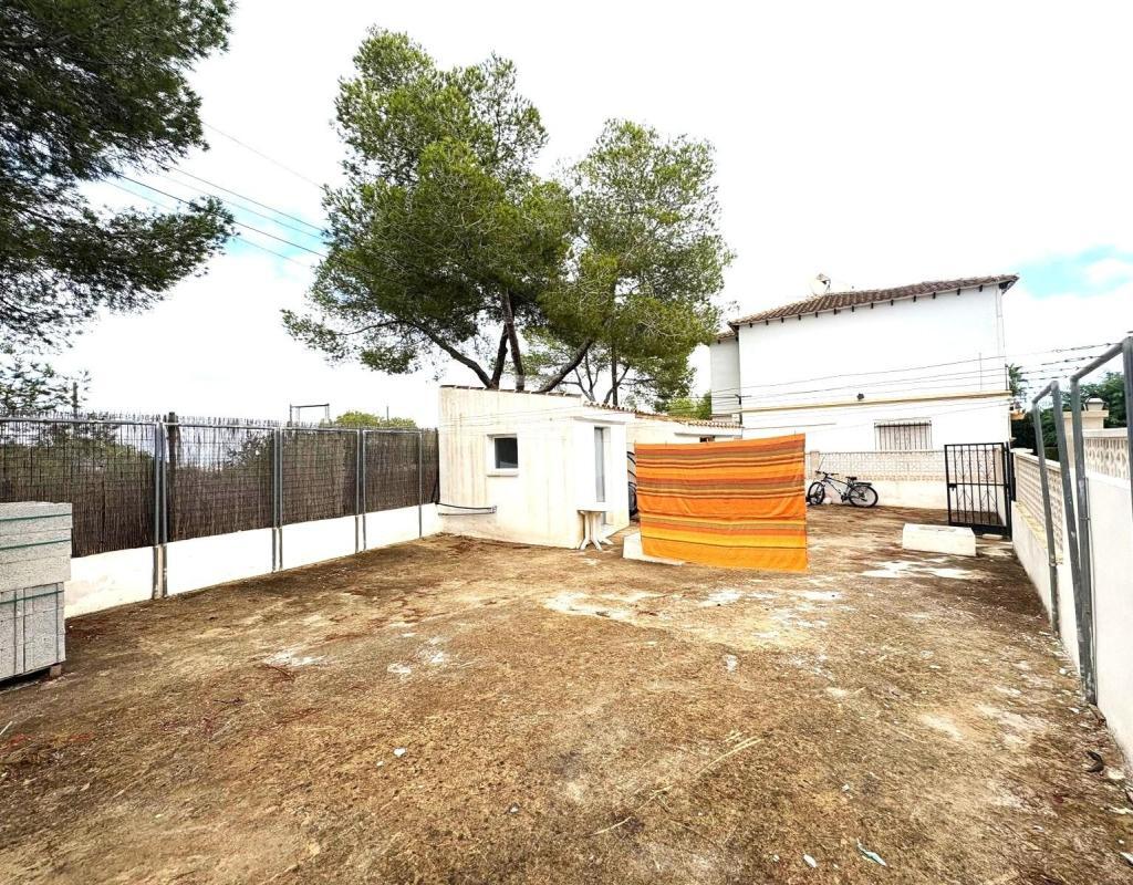 Bungalow con 4 piscinas junto al Golf de Villamartín en Blue Hills