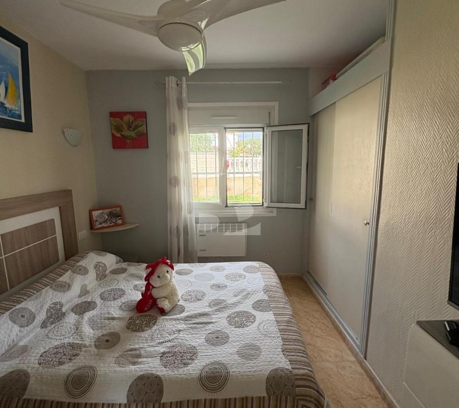 Bungalow con 4 piscinas junto al Golf de Villamartín en Blue Hills