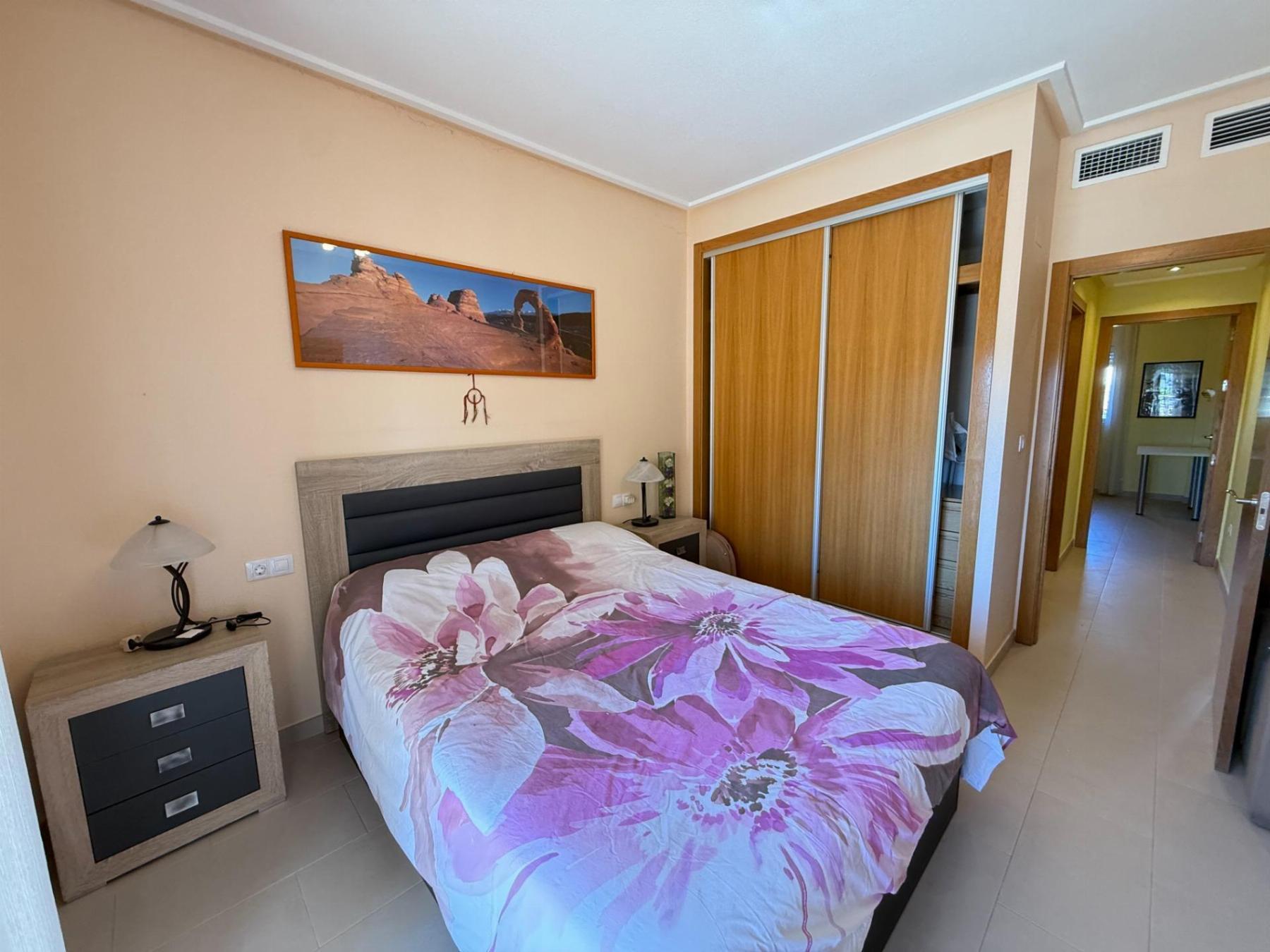 Apartamento seminuevo en Los Dolses con 30m² de terraza y SPA — 2 dorm.