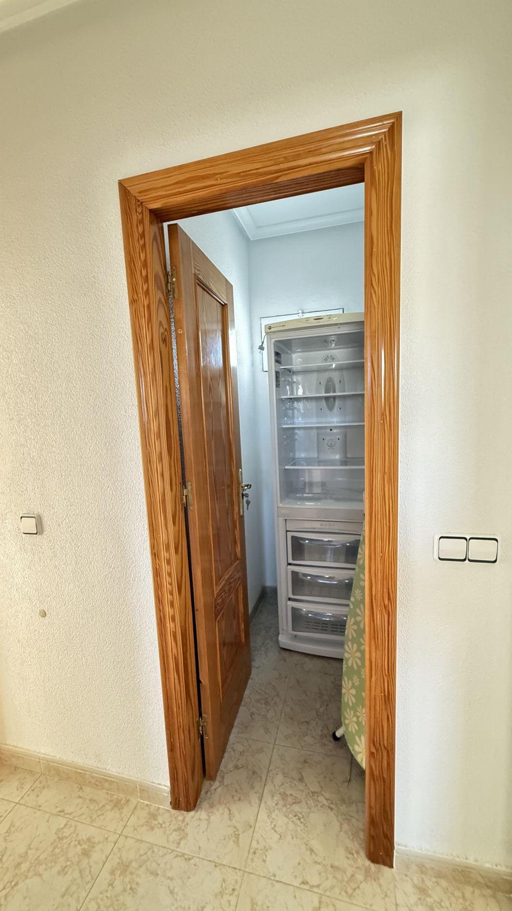 Chalet con piscina privada y vistas al mar en Blue Lagoon — 5 dorm.
