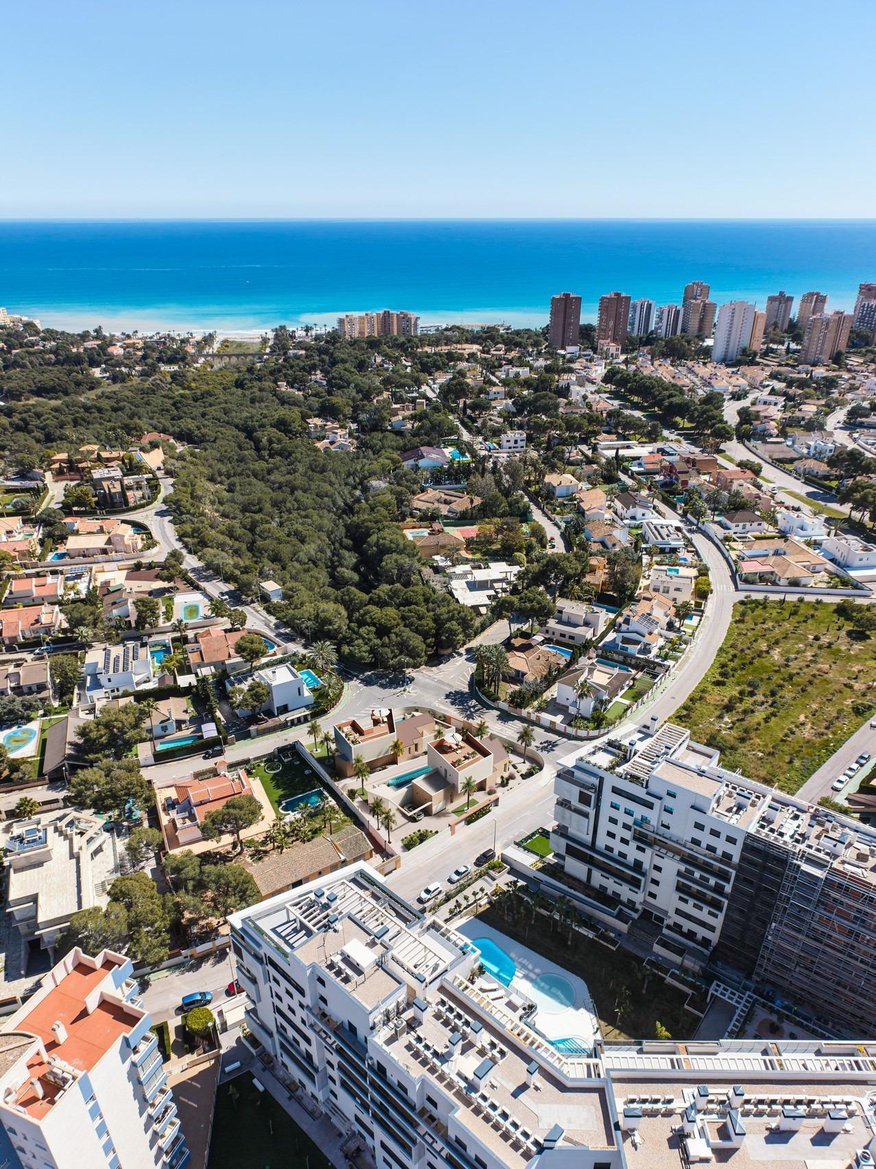 Luxury Sea View Villa in Dehesa de Campoamor with Private Pool — 4 Beds