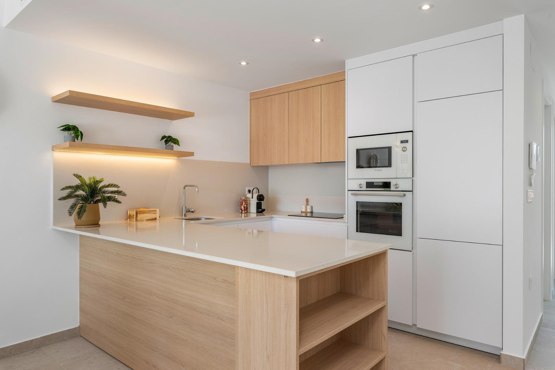 Chalet de obra nueva en Dolores con piscina privada y diseño vanguardista