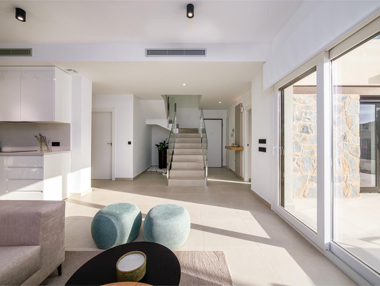 Villa de lujo con piscina y vistas al mar en Finestrat — 3 dorm. y 457m² parcela