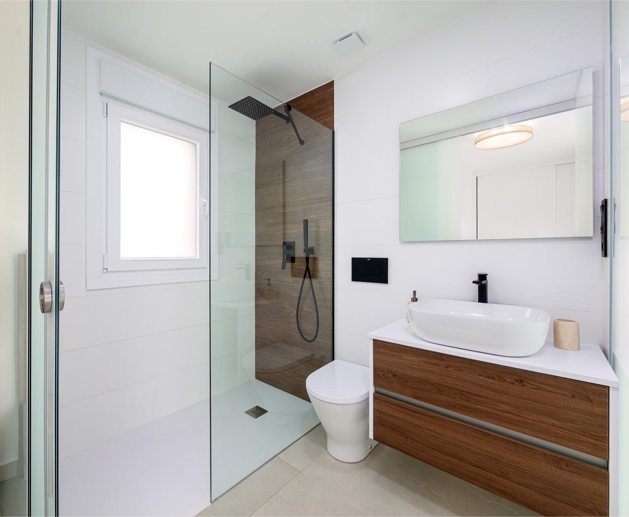 Villa de lujo con piscina y vistas al mar en Finestrat — 3 dorm. y 457m² parcela