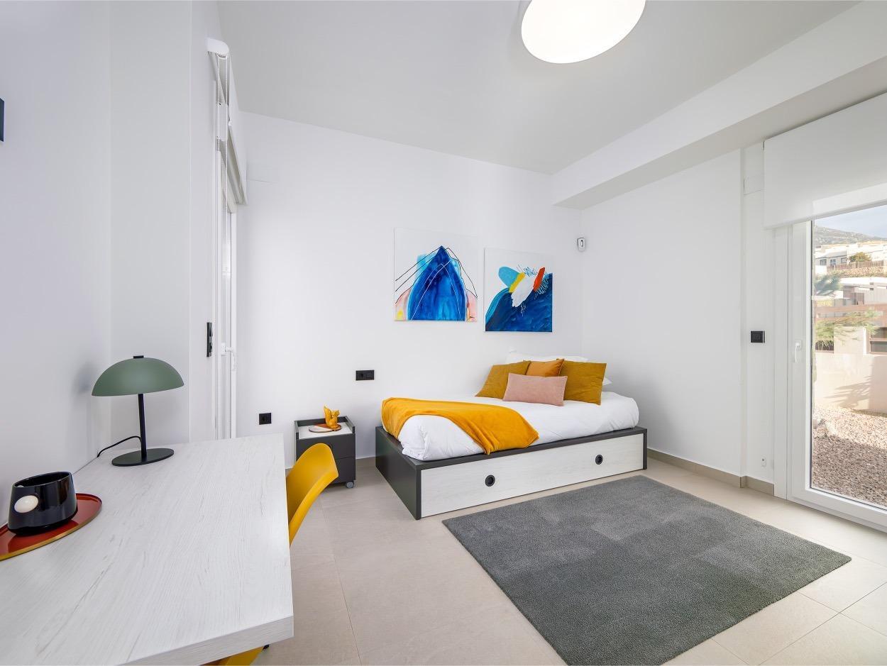 Villa de lujo con piscina y vistas al mar en Finestrat — 3 dorm. y 457m² parcela