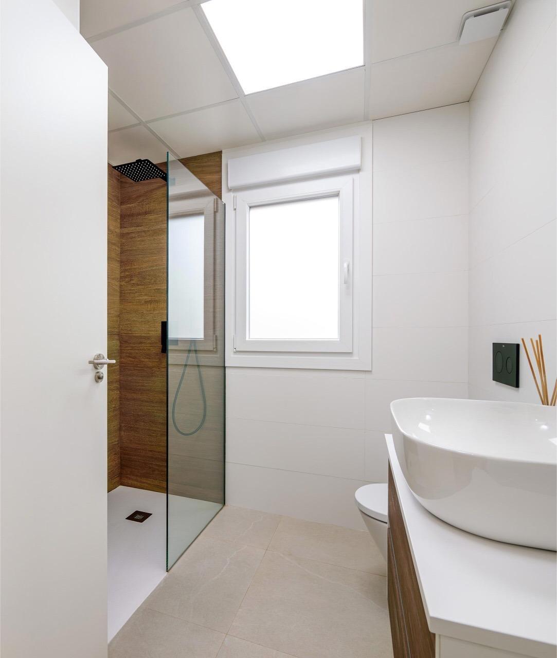 Villa de lujo con piscina y vistas al mar en Finestrat — 3 dorm. y 457m² parcela