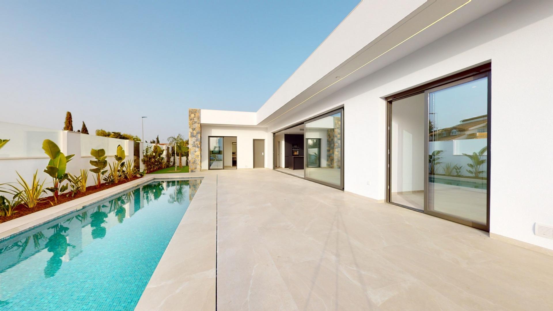 Villa de lujo con piscina privada en Serena Golf — Los Alcázares