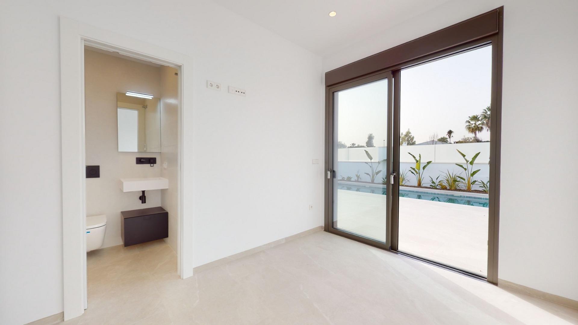 Villa de lujo con piscina privada en Serena Golf — Los Alcázares